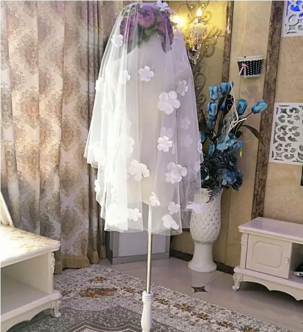 Romantic 3 M Wedding Veil 3D Flowers Appliquesd One Ladyer Bridal Veils With Comb Veu De Noiva Cathedral Wedding Accessories Romantic 3 M Wedding Veil 3D Flowers Appliquesd One Ladyer Bridal Veils With Comb Veu De Noiva Cathedral Wedding Accessories