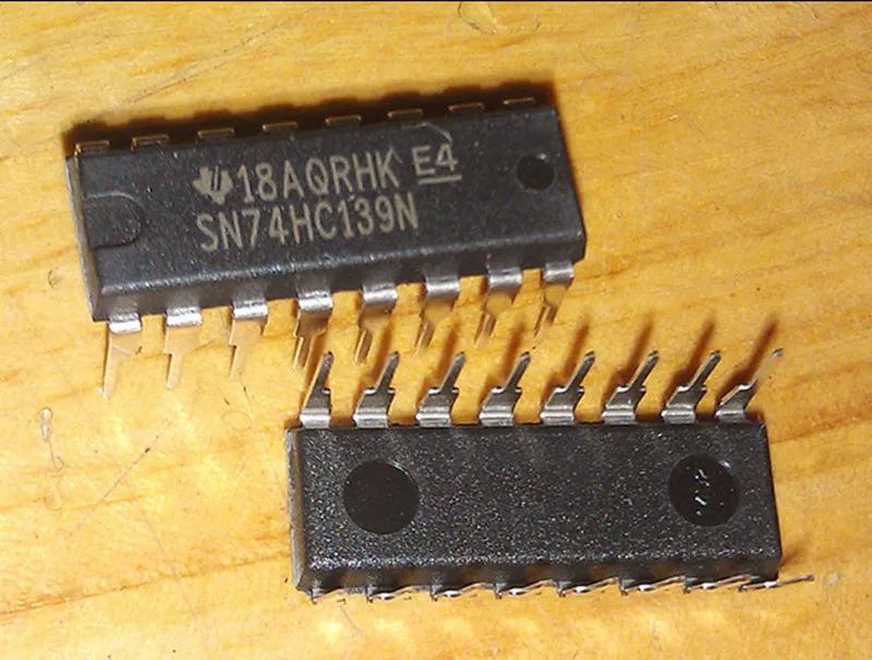 Бесплатная Доставка 50 Шт./лот Компоненты Электроники SN74HC139N 74HC139N 74HC139 DIP-16