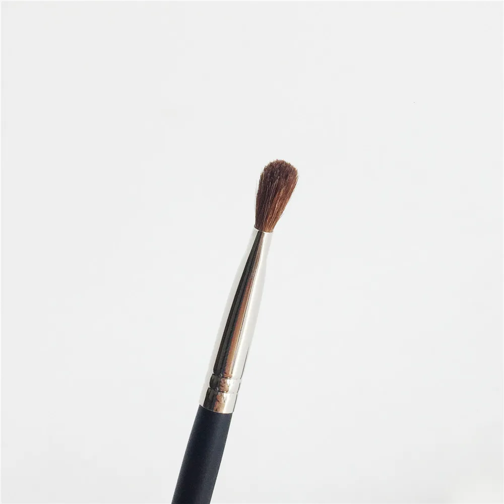 INGLOT 16PP Eyeshadow Brush _ 2