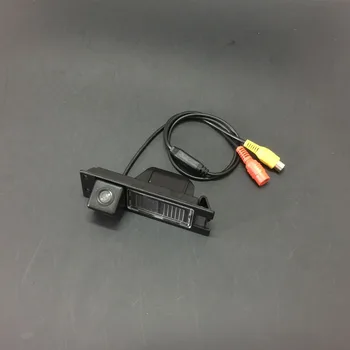 

Car Rear View Backup Reverse Safe Camera For Renault Megane 1 I 1995~2002 / HD CCD RCA NTST PAL / License Plate Lamp OEM