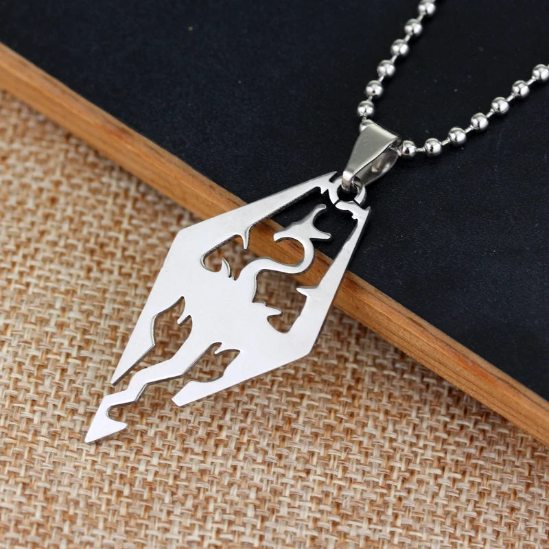 

The Elder Scrolls Skyrim Dragon Necklace Fashion TES Dragon Silver Pendant Necklaces For Men Women Charm Cool Jewelry Gift