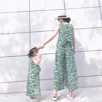 

Mum Baby Clothes Family Pants Children Girls Summer Clothing Sets Mother and Daughter Clothes Leaf 2pcs Family Matching Outfits
