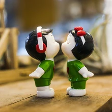 Автомобиль украшения 2 шт./компл. смолы милой парочке влюбленных малышей Кукла автомобилей украшения авто интерьеров мальчики девочки Декор статуэтки аксессуары