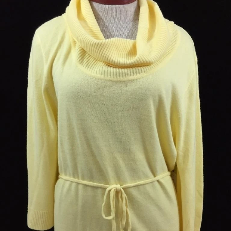 Sherry Taylor turtleneck womens XL sweater 3/4 sleeve yellow NWT NEW