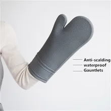 Kitchen silicone baking microwave oven special insulation gloves thick heat resistant oven anti-hot gloves thickening cotton gloves heat resistant gloves heat insulation safety gloves microwave oven gloves g0408