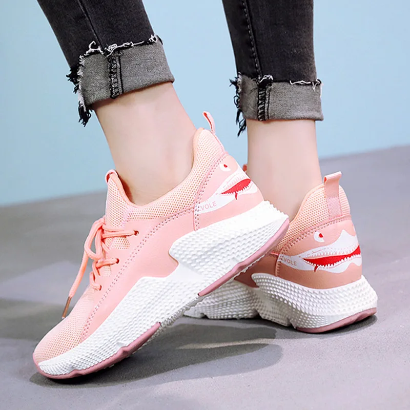 

2019 women tennis shoes fitness breathable fly weaving non-slip shark sneakers sport female trainers tenis feminino basket femme