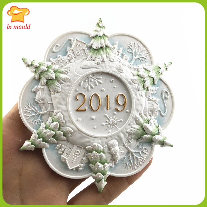 

LX MOULD 2019 Christmas Tree Snowflake Dry Pez Chocolate Silicone Mold Pendant Soap Gypsum Fragrance Mould