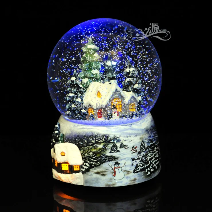 шар со снегом. зимнее волшебство шары. Snow globe снежный-шар. новогодний стеклянный шар. зима в шаре.