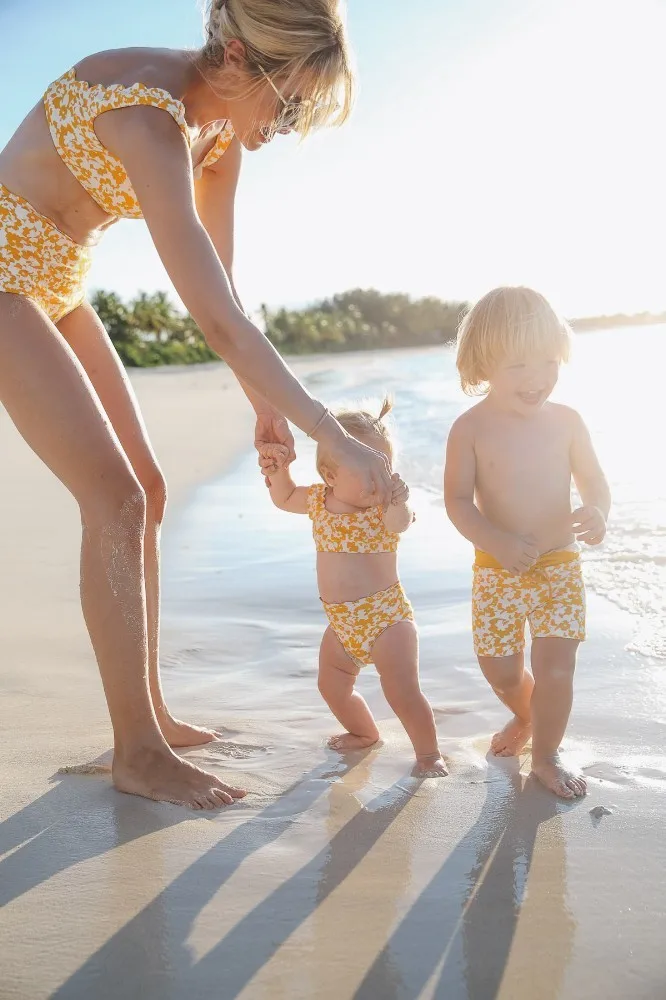 Для мамы и дочки купальники 2019 Лето Семейные комплекты принт комплект купальников для мамы и дочки пляжное сексуальное бикини одежда