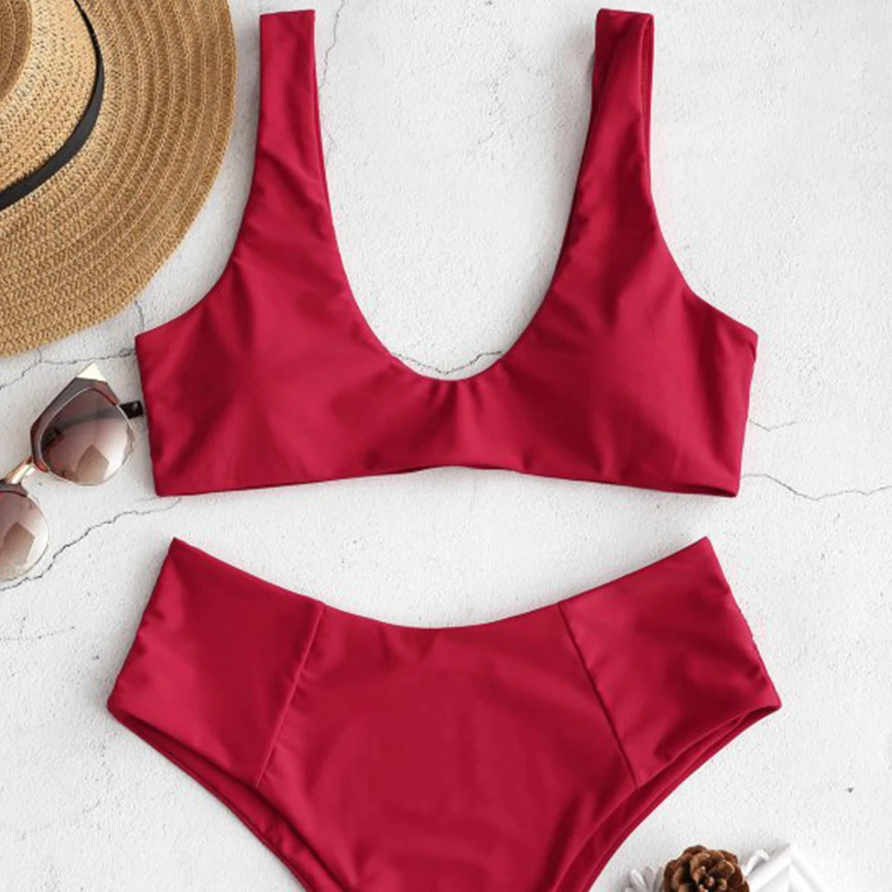 

Women Holiday Sexy Summer Outdoor Beachwear Split Swimsuit Fashion Charming Polyester Adults Solid Bikini Set Bra And Briefs