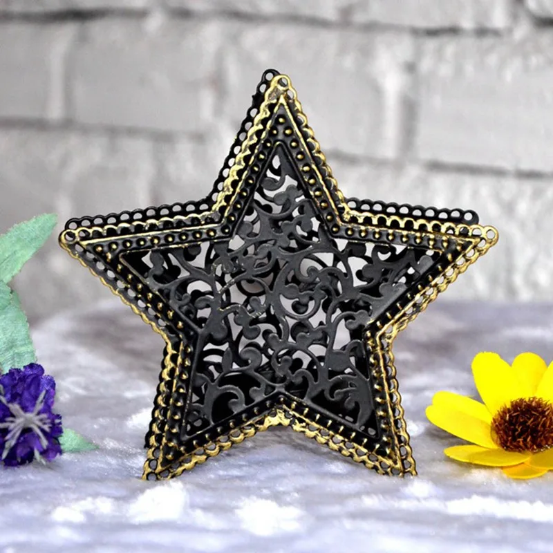 

3D Metal Candlestick Candles Five-pointed Star Candlestick Light For Christmas Tree Decoration Wedding Home Decor Gift