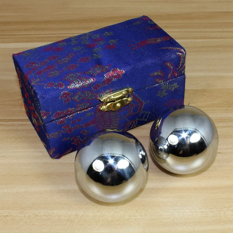 2Pcs Metal Exercise Hand Wrist Solid Gold Tone Baoding Balls Chinese