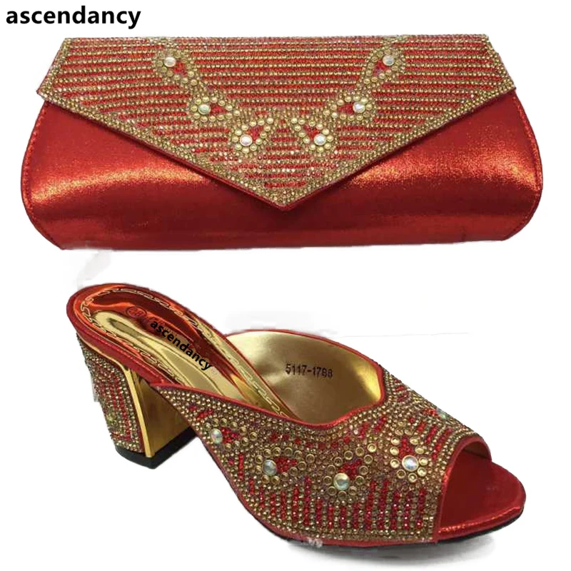 or Ensemble bleu Mis Dernières Couleur Assorties En Femmes Avec Noir Sac Italie pourpre Or Chaussures rouge Strass Afrcan Et Décoré axFAwvqTx
