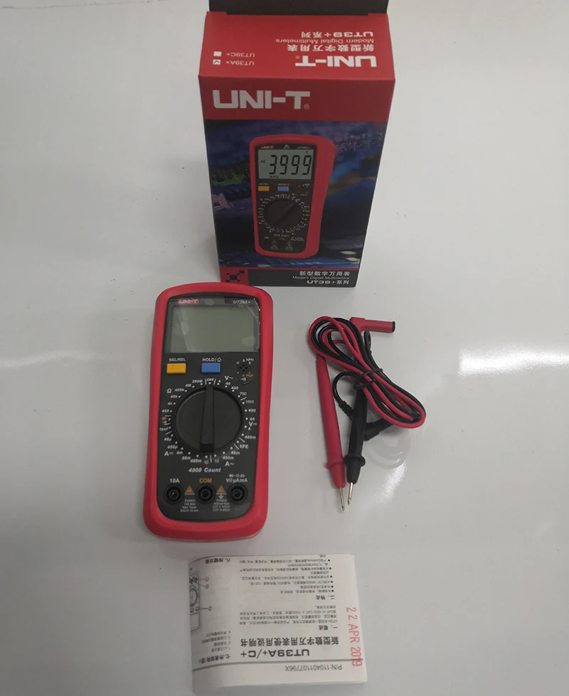 UNI T Цифровой мультиметр UT39A+ UT39C+ ручной диапазон электрика Multimetro конденсатор тестер цифровой с ЖК-подсветкой удержания данных