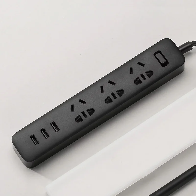 Оригинальная лента питания Xiaomi 3 гнезда (3 отверстия) порта USB самонастраиваемая