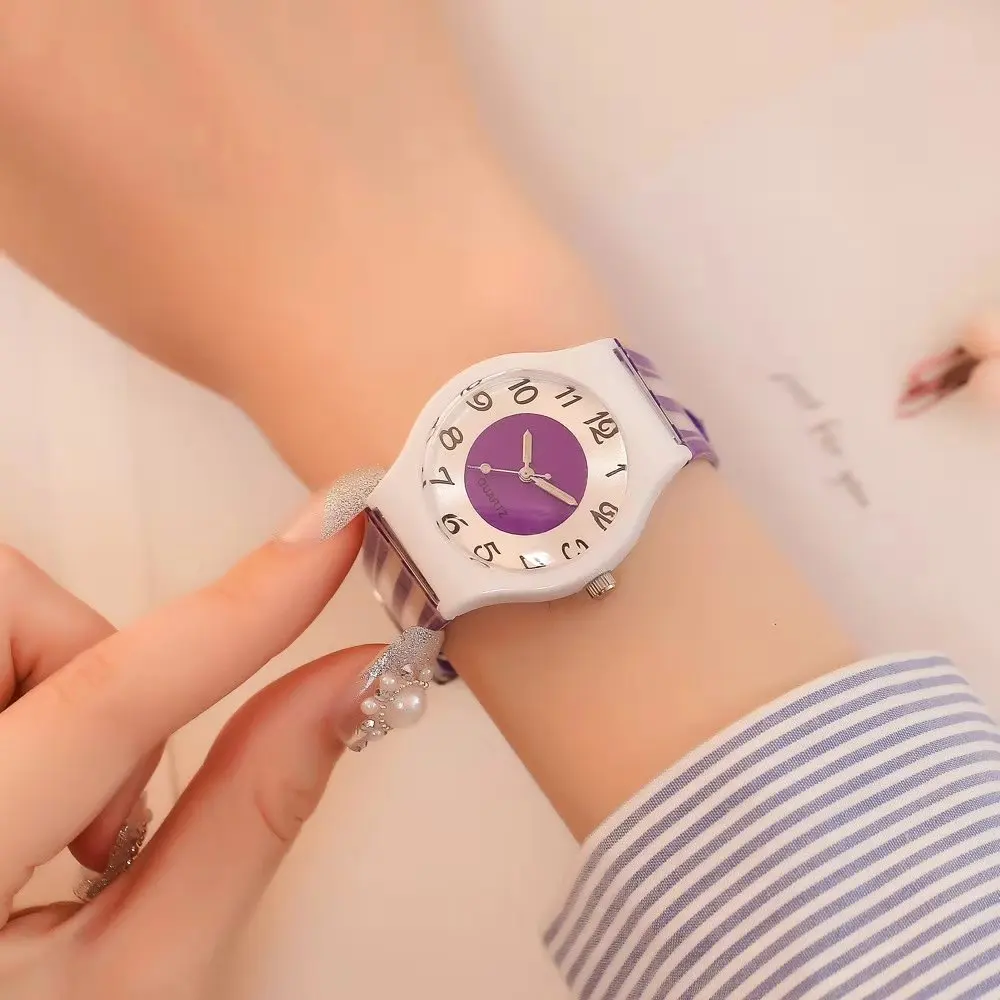 2018 новые женские часы браслет студент спортивные силиконовые детские часы подарок часы