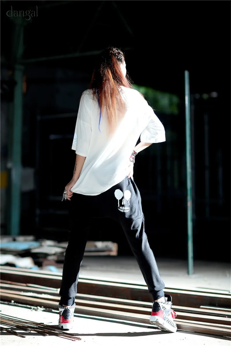 White 003