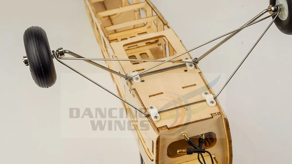 Обновленная мини-модель летательного аппарата Tiger Moth Balsa с электрическим питанием, радиоуправляемый самолет 980 мм, лазерная резка крыльев, модель самолета, комплекты