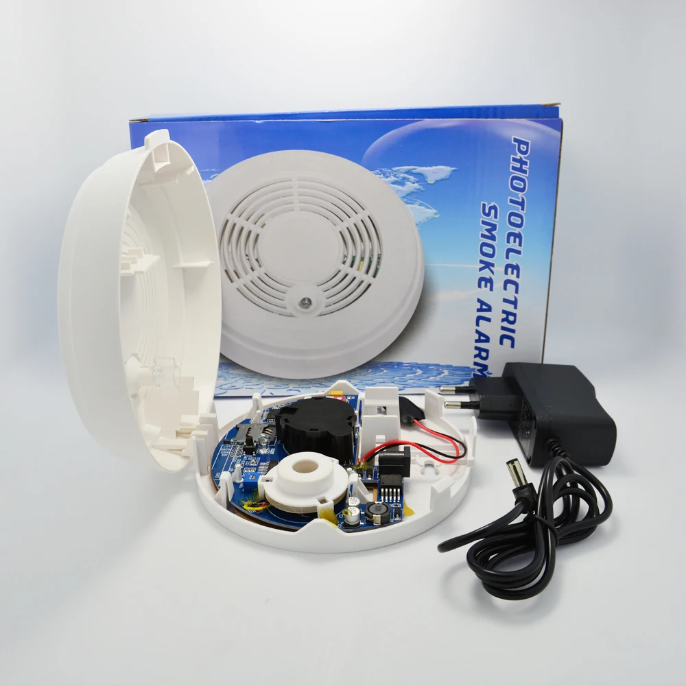 GSM Photoelectric Smoke Detector Compatible with UL217 standard home security fire alarm