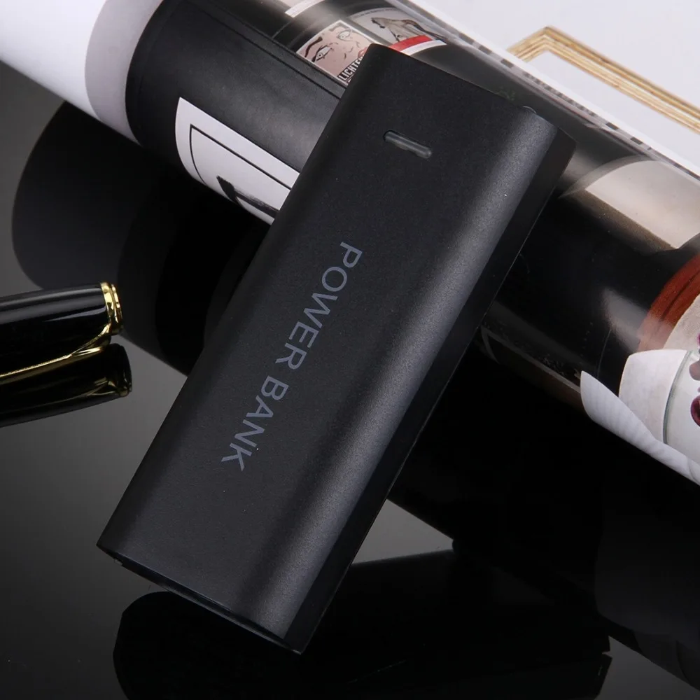 

DIY 2x18650 Batteries Portable 5600mAh Power Bank Shell Box 1.5A USB Output Indicator Light for iPhone / Samsung NO Batteries