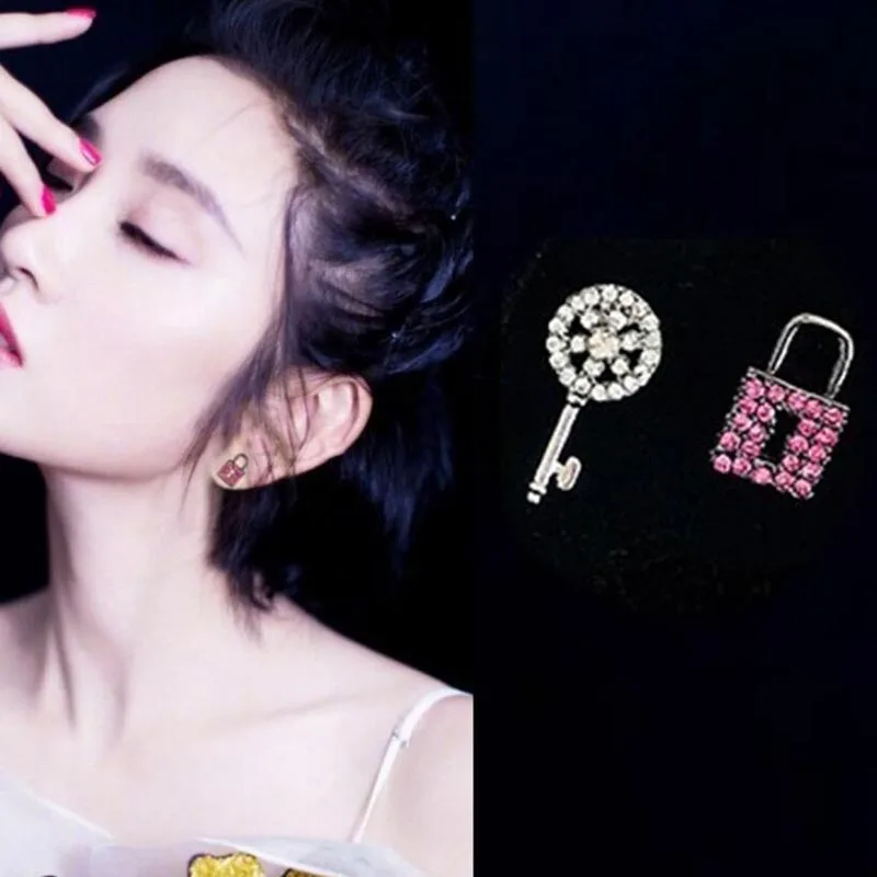 

Vintage Black Key and Lock Shape Clip on Earrings No Pierced for Girl Party Birthday Charm Lovely Rhinestone Small Ear Clip New