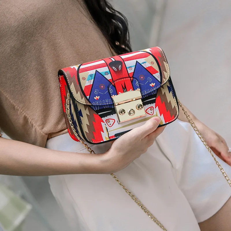 Women Shoulder Bag 2017 Fashion New Lock Messenger Bags Famous Brand Summer Style Small Flag Colorful Female Chain Bag