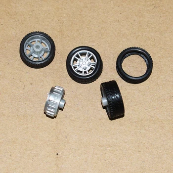 

10/100pcs 16MM mini rubber wheel / four-wheel drive wheel / diy production technology/Technology model parts/toy part/