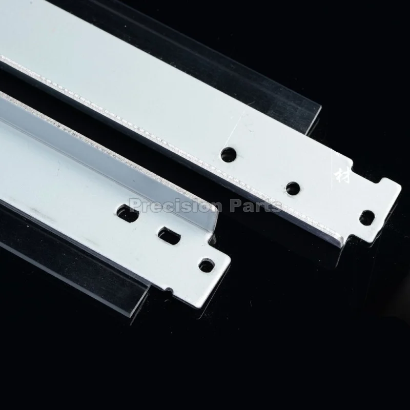 BHC200 BHC353 BHC253 BHC203 лезвие для чистки ремней Konica Minolta Bizhub C353 C253 C200 C203 Blade|cleaning blade|transfer