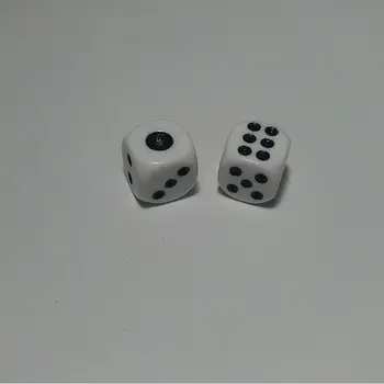 

Free shipping NEW 4PCS 6-sided 14mm round corner white color with black pips dice for boardgame and other game accessories