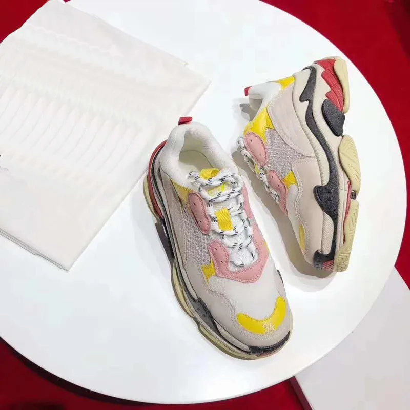 

Luxury Brand Hot Selling Daddy Shoes Thick Bottom Fashion Knit Casual Shoes Woman Mesh Breathable Soft Sole Shoes Flat shoes