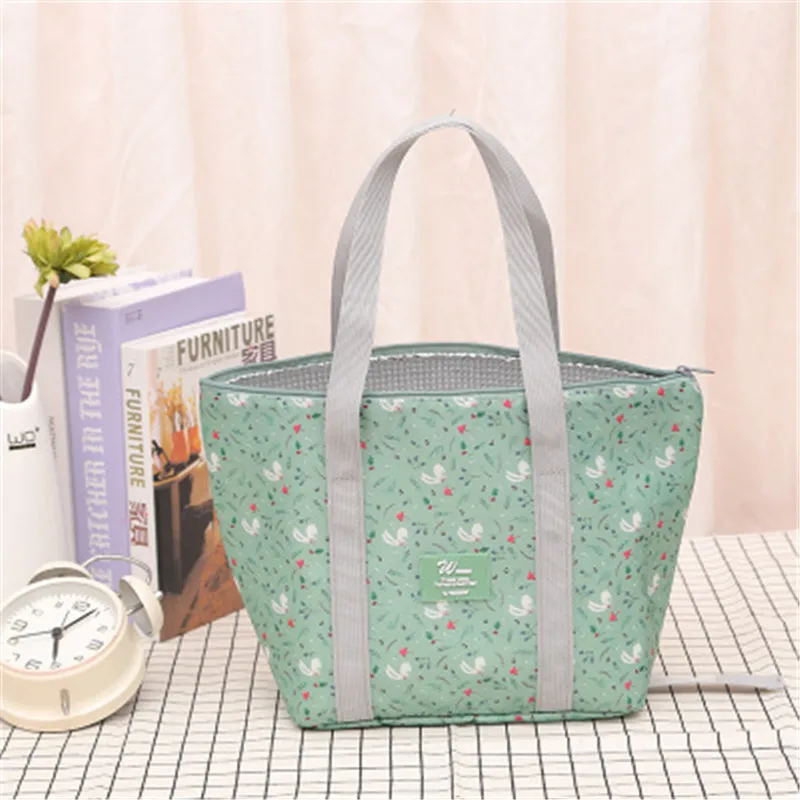 

4 Colors Foldable Portable Lunch Bag Large Capacity Small Size Picnic Beach Bag School Use Insulation Bag Cooler Warmer Bag