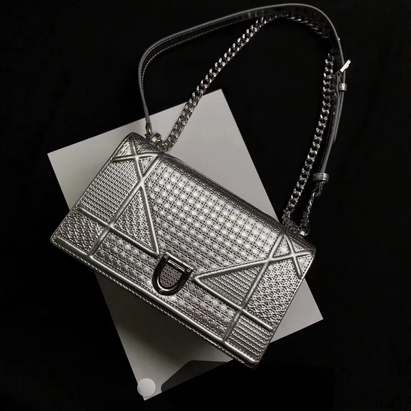 Hot Sale It Bag Luxury Brand Design Women Messenger Bag High Quality Genuine Cowskin Silver Mirror Patent Leather Shoulder Bag fashion leather women shoulder big bag genuine leather cowskin paste brand luxury leather message women bag 7 colors p1006a