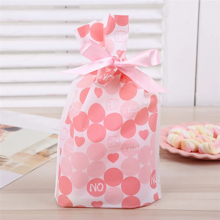 250 X Pink Polka Dot Drawstring Bags Cookie Plastic Bags Celebration