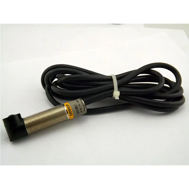 

Original authentic Japanese * / * - photoelectric switch E3FM - R2E21 spot