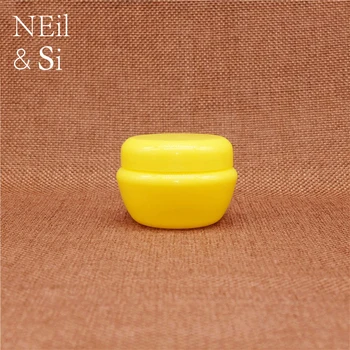 

Yellow Plastic Cosmetic Jar Refillable Lip Oil Cream Container Small Eyeshadow Makeup Mushroom Lotion Bottles