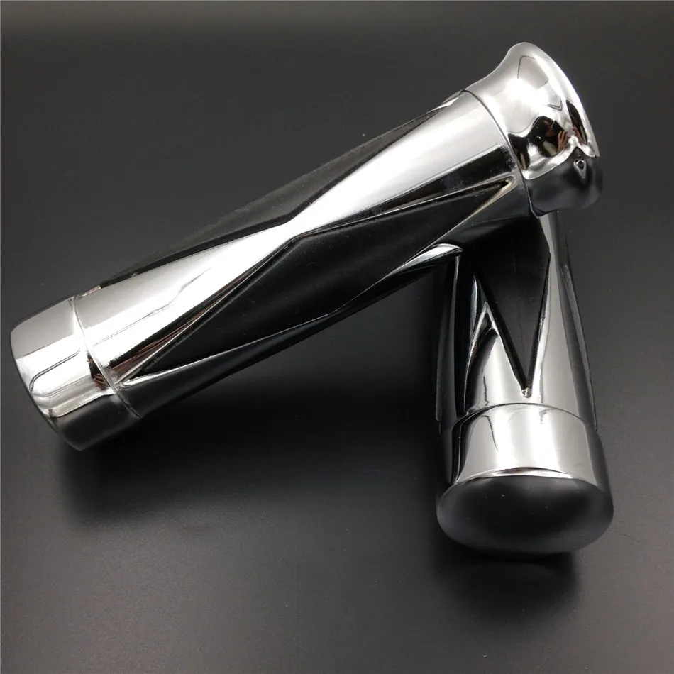 

Aftermarket free shipping motorcycle parts 7/8''Hand Grips Fit for Honda Suzuki bikes chrome