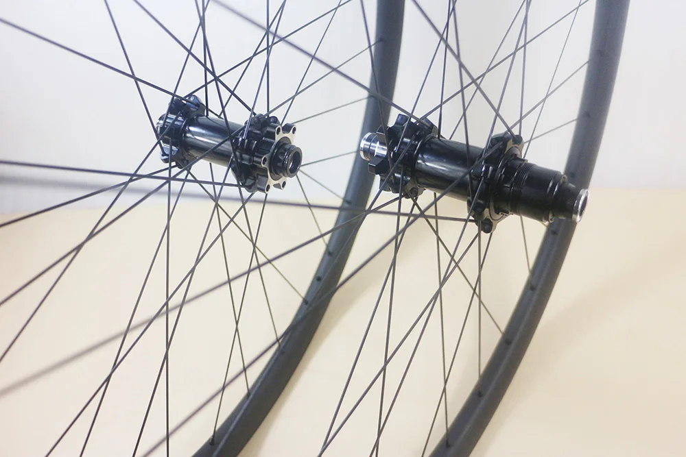 Discount SKY TOP 60T 29er 650B MTB BOOST carbon wheels 30mm tubeless straight pull clincher XC wheelset 6 pawls 110x15 148x12 11s 12s XD 4 Discount SKY TOP 60T 29er 650B MTB BOOST carbon wheels 30mm tubeless straight pull clincher XC wheelset 6 pawls 110x15 148x12 11s 12s XD 4