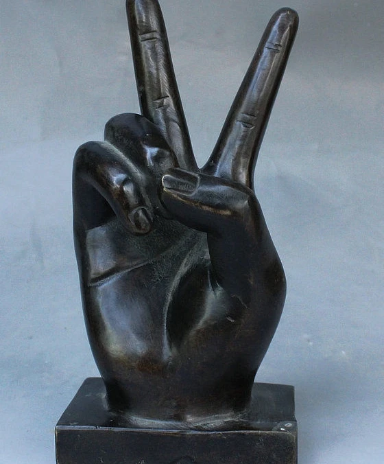 Folk Chinese Copper Bronze Hands &quot Gesture Win Success Statue Figurine | Дом и сад