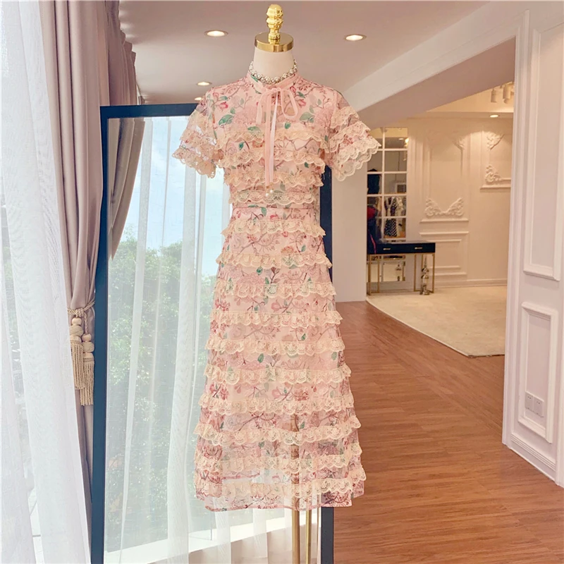 

HIGH STREET New Fashion 2019 Summer Designer Runway Dress Women's Short Sleeve Cascading Ruffle Lace Patchwork Floral Dress