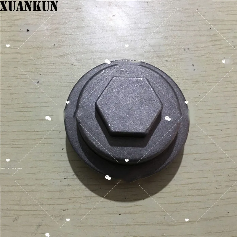 

XUANKUN Motorcycle JYM125-3E-8-3G YBR125 Valve Cap Cylinder Head Cover