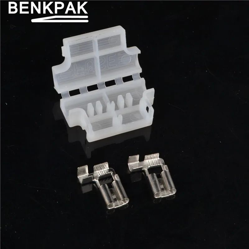 

10PCS Auto Standard Middle Fuse Holder with terminales