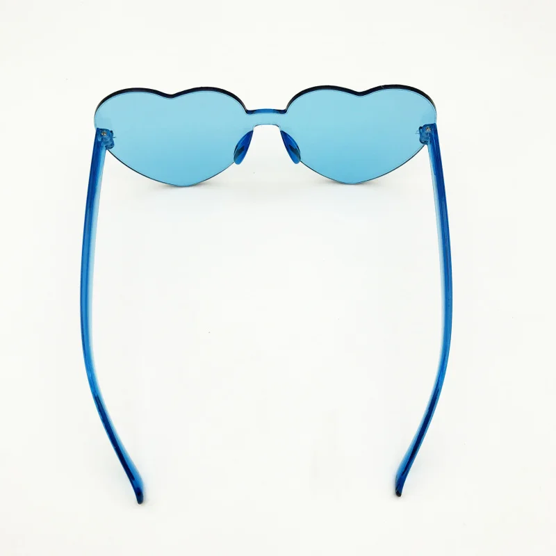 10 пар разноцветных прозрачных солнцезащитных очков без оправы в форме сердца для свадьбы, пляжные вечерние солнцезащитные очки для гостей