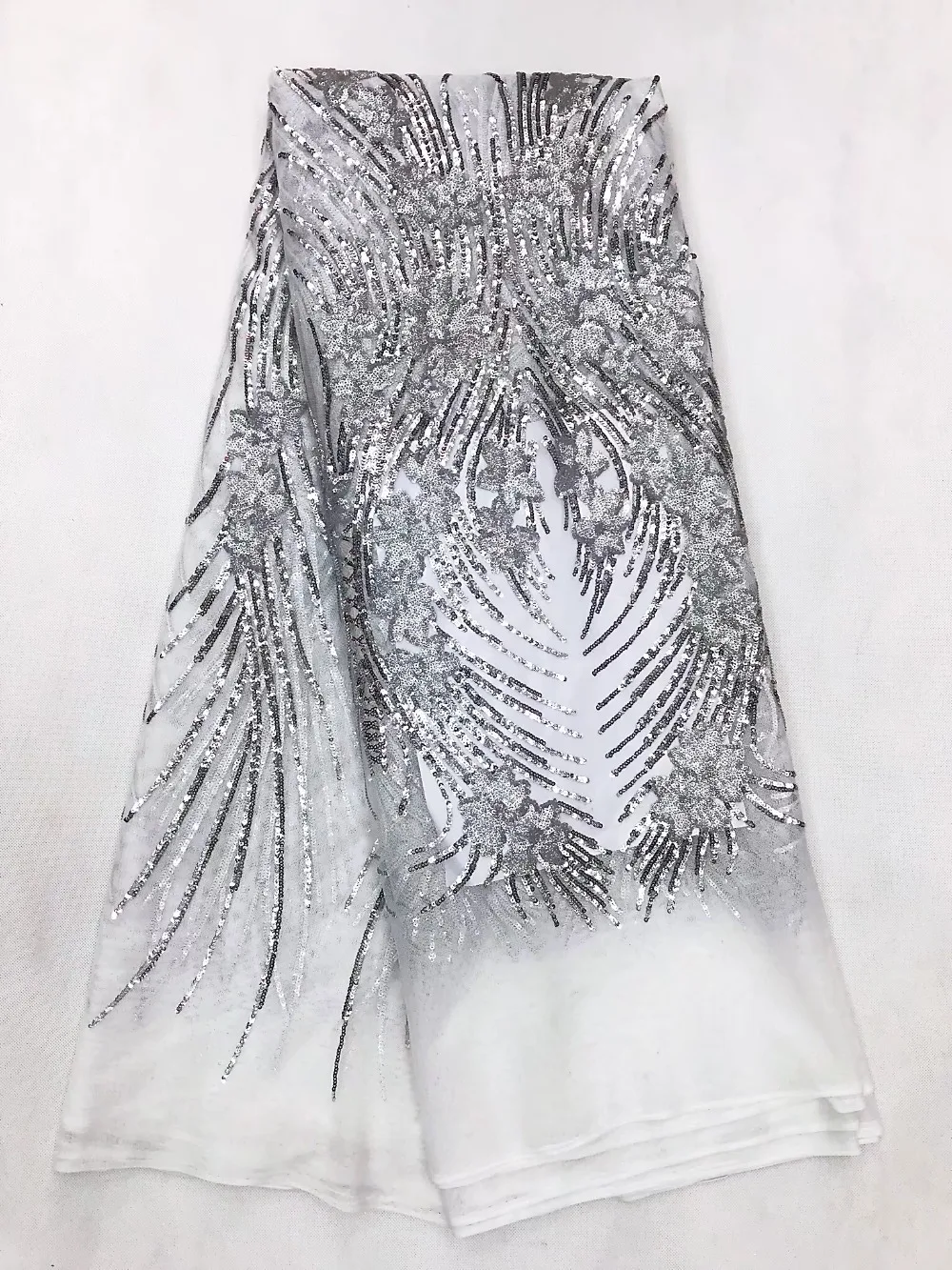

Latest High quality Embroidery Tulle lace Sequinsafrican fabrics with sequins french tulle sequin lace fabric for dress NX650s