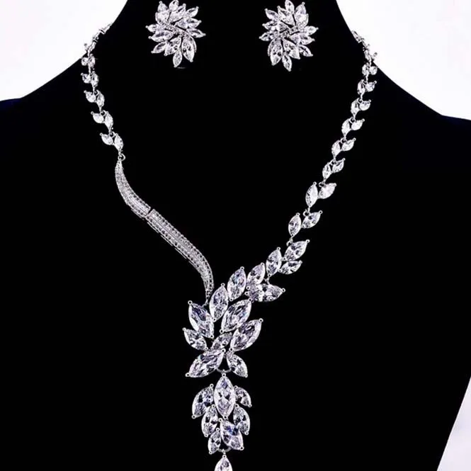 

3A zircon ice cream flower bride zircon necklace set