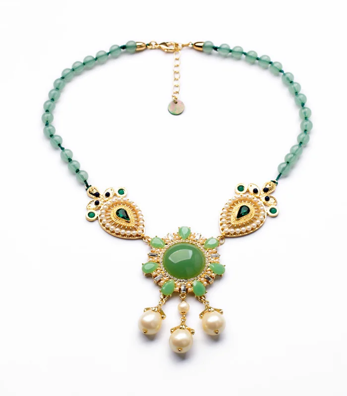 

Free Shipping Costume Bead Chain Flower Pendant Ladies Sweater High-end Chain Dainty Necklace