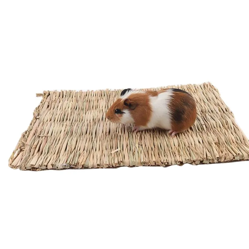 

Hamster Grass Bed Mat Natural Rabbit Grass Mat Nest Cage Safe Chew Toy For Guinea Pig Rabbit Woven Bed Small Pets House Accessy