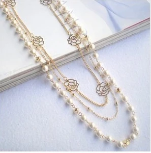 

New Long Sweater Chain Pendant Long Drill Multilayer Pearl Necklace Rose Fower Female Clothing Accessories Wholesale
