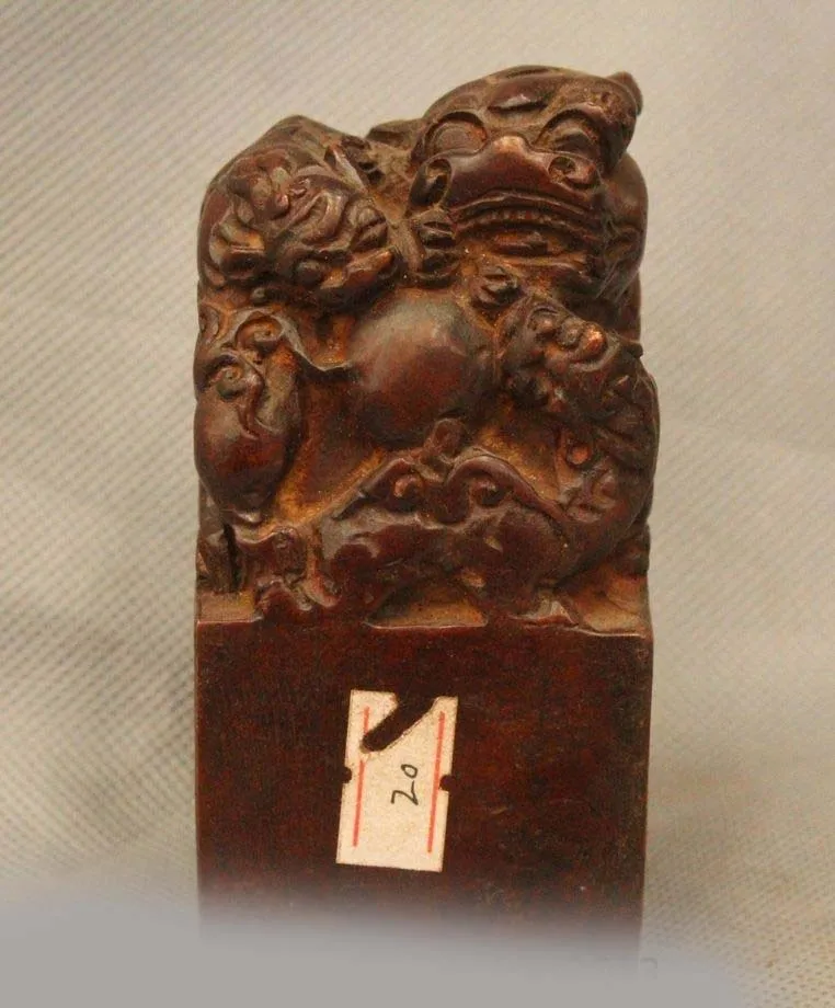 

4" Marked Chinese Folk Old Bronze Emperor General Animal Play Bead Seal Statue