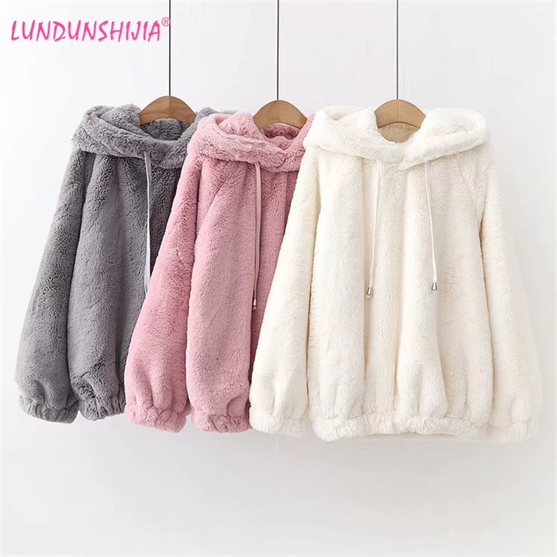

LUNDUNSHIJIA 2018 New Arrival Winter Pullovers Top Women Warm Thickening Fluffy Ear Hoodies Sweatshirts 3 Colors