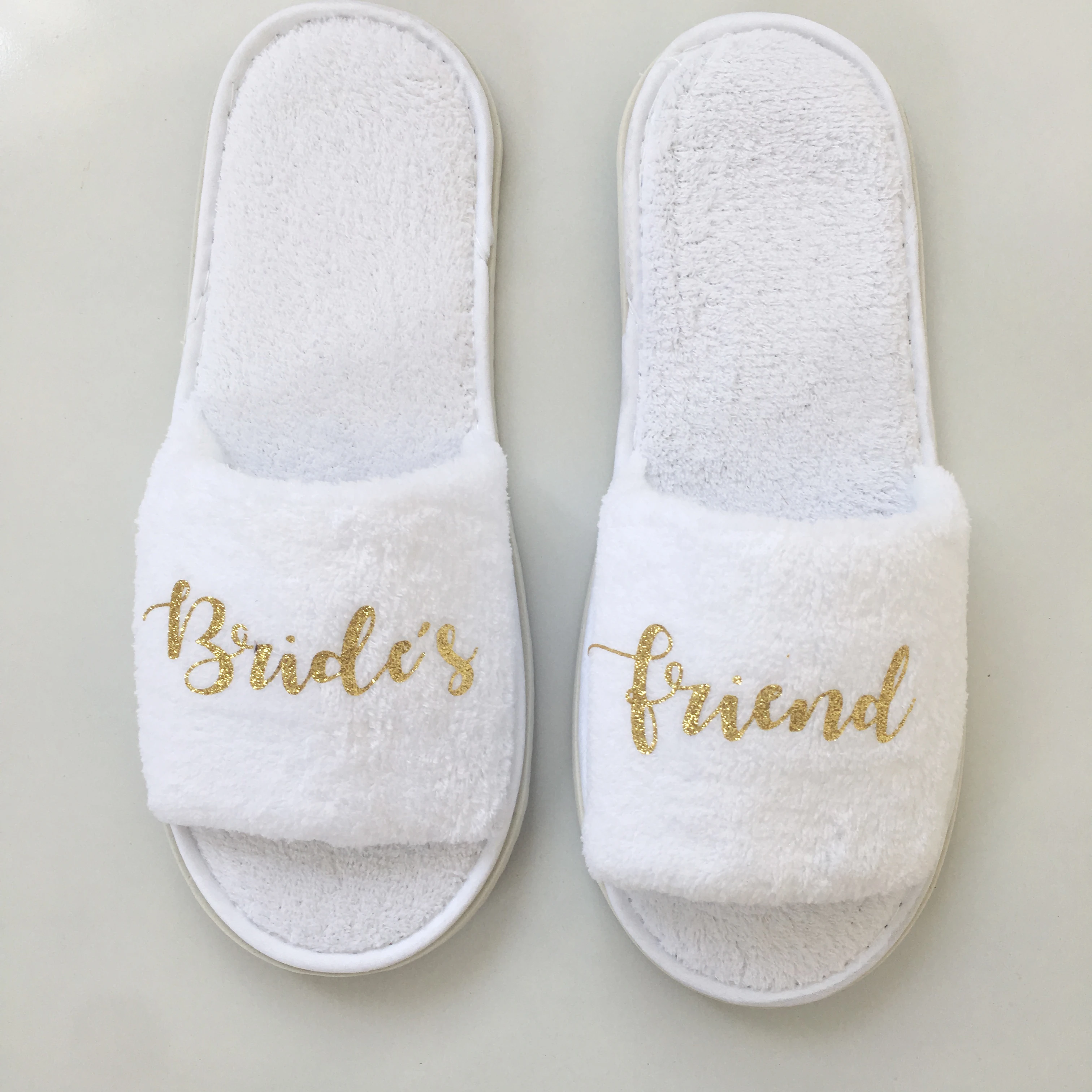 

1pcs unique Custom name Sandals spa slippers Wedding proposal ideas Team bride squad tribe bridesmaid gifts groom best man gift
